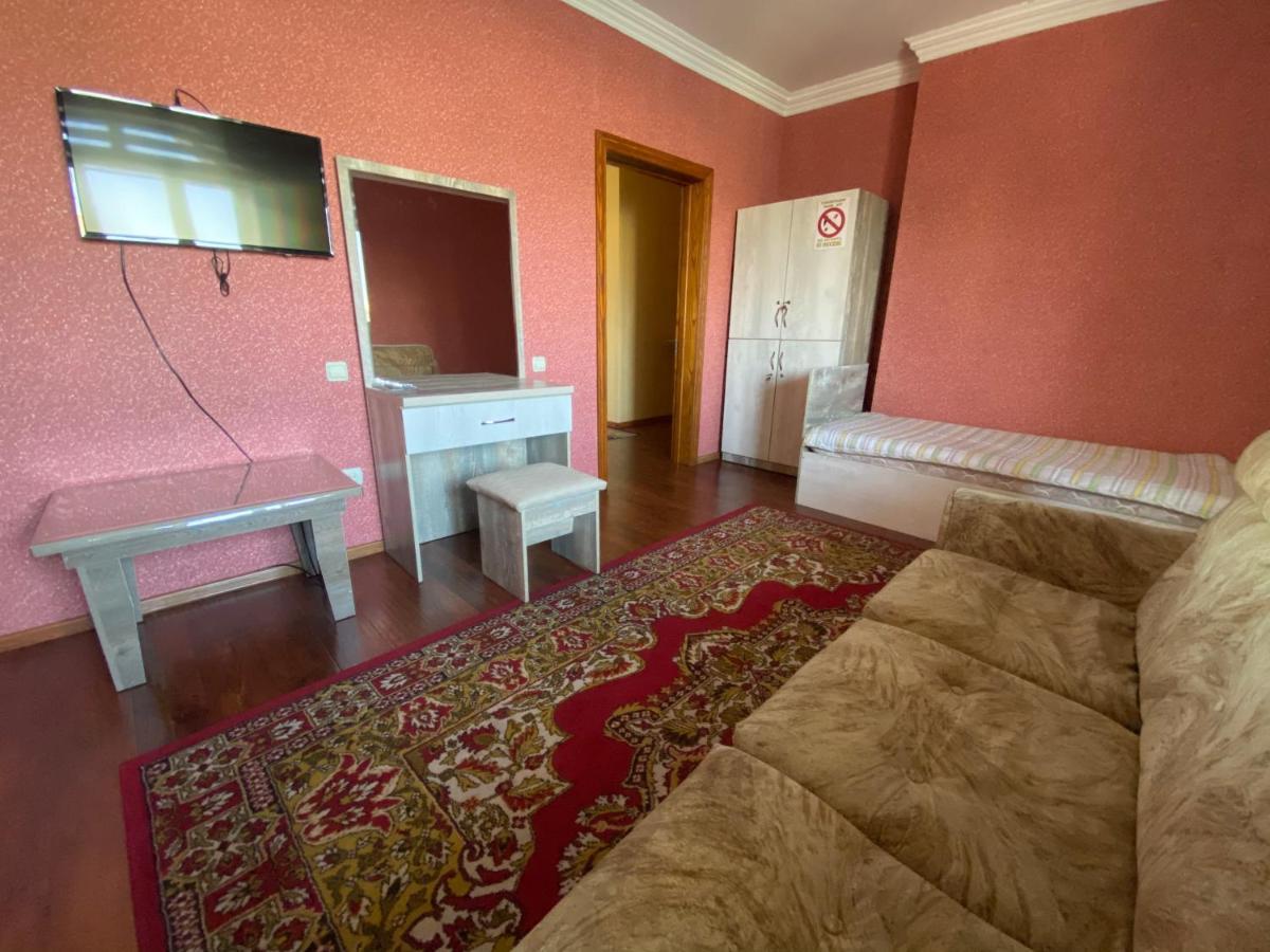 Pamir Hotel-Hostel Dushanbe Exterior photo